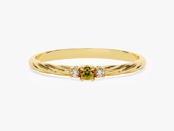 Petite Twist Peridot Birthstone Ring